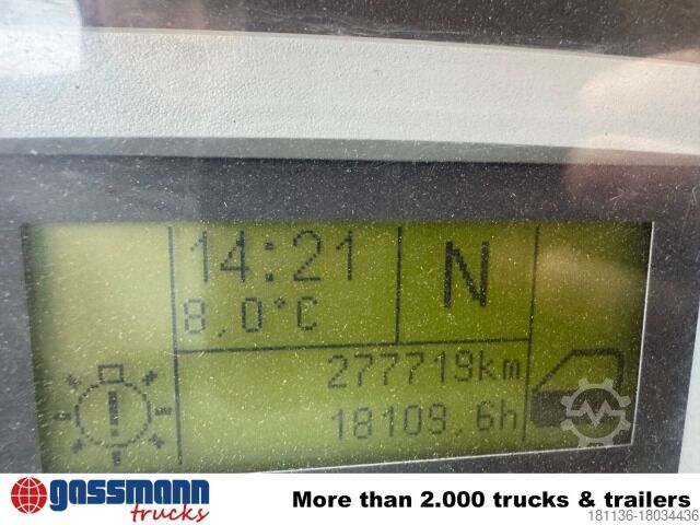 Kipper LKW Iveco Trakker AD190T31W 4x4, absattelbarer Heckkran