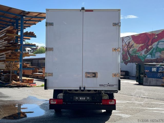 Box van VOLKSWAGEN CRAFTER 2,0TDI AUTOMATIK XXL KOFFER KLIMA 1.HAND
