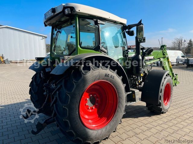 Traktor FENDT 209 S Vario Gen 3 mit Frontlader