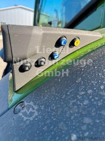 Traktor FENDT 209 S Vario Gen 3 mit Frontlader