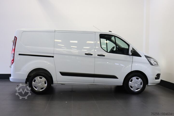 Delivery van Ford Transit Custom 2.0 TDCI 130PK EURO 6 - Airco - ...