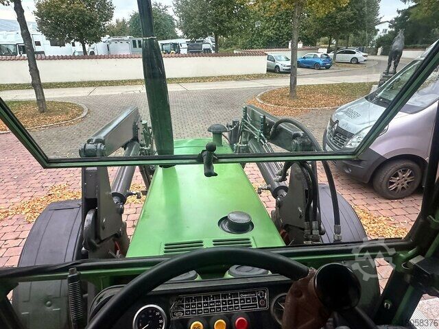 Traktor Fendt Farmer 309 mit Frontlader