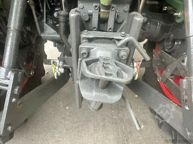Traktor Fendt Farmer 309 mit Frontlader