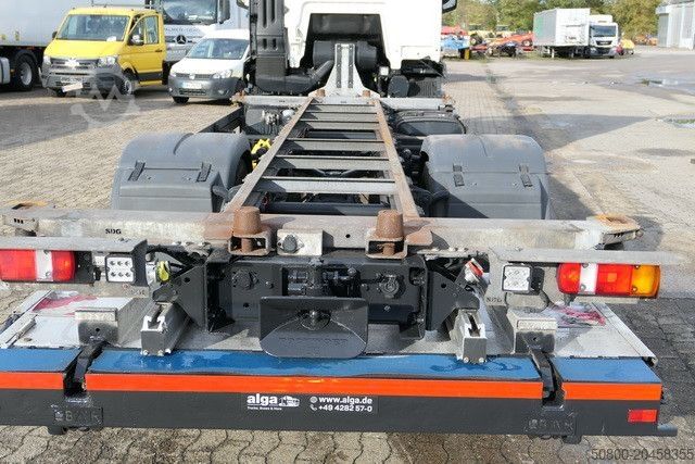 Wechselfahrgestell LKW MAN 18.330 TGS 4x2, BDF, LBW 2to., Klima, AHK, Luft