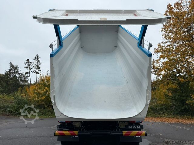 Kipper LKW MAN TGS 41.480 BB 8X4 Hydraulische Klappe Plane