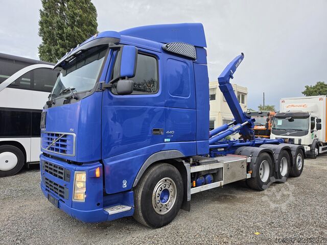 Roll-off tipper truck VOLVO FH-440 8x4 Lift+Lenk HIAB Multilift Blat