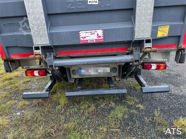 Box body Mercedes-Benz Actros 1835 box truck w/ Full side opening, genera