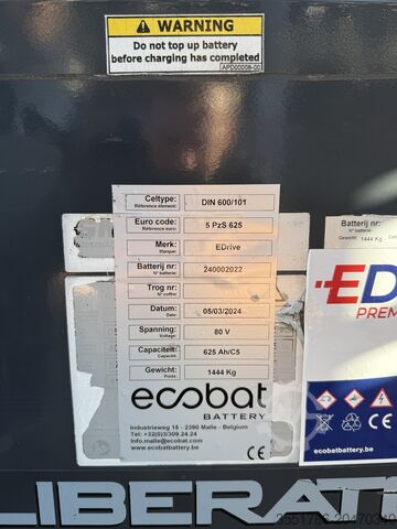 Vierwege-Gabelstapler Combilift C5000ET