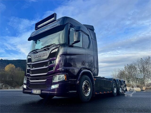 Hook arm system Scania R580 Tridem Hooklift w/ Crane hydraulics. Freshly