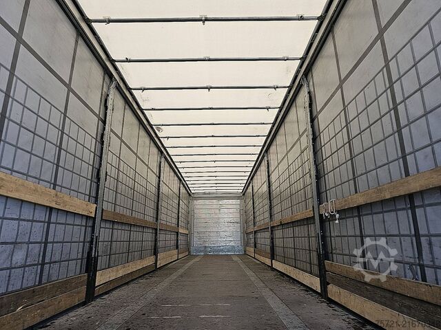 Schiebeplanen SCHMITZ N/A COIL