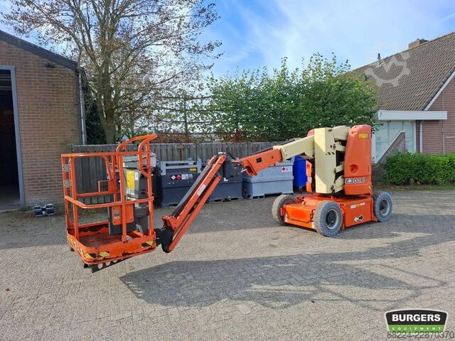Gelenkteleskoparbeitsbühne JLG E300 AJP