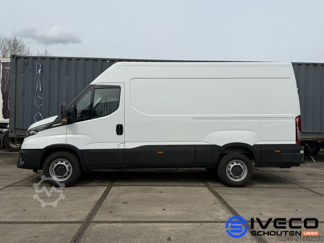 Iveco Daily 35S14V A8 Cruise Control - Automatic - L3H2 - 2.3L 140hp - Towbar Iveco Daily 35S14V A8  Cruise Control - Automaat - L3...