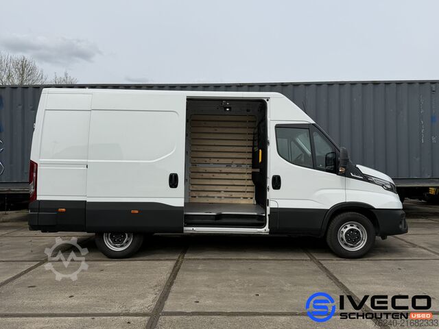 Iveco Daily 35S14V A8 Cruise Control - Automatic - L3H2 - 2.3L 140hp - Towbar Iveco Daily 35S14V A8  Cruise Control - Automaat - L3...