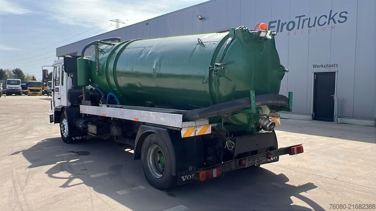 Saugfahrzeug Volvo FL 6 - 14 (8000 L / MANUAL PUMP / POMPE MANUELLE)