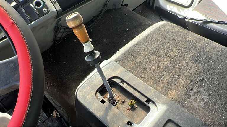 Saugfahrzeug Volvo FL 6 - 14 (8000 L / MANUAL PUMP / POMPE MANUELLE)