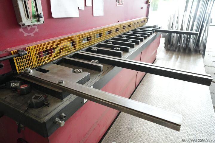 Hydraulic guillotine shear LOTZE 272 - 3000x4