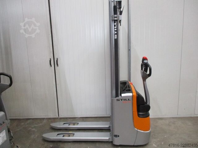 High lifting pallet truck STILL EXV12