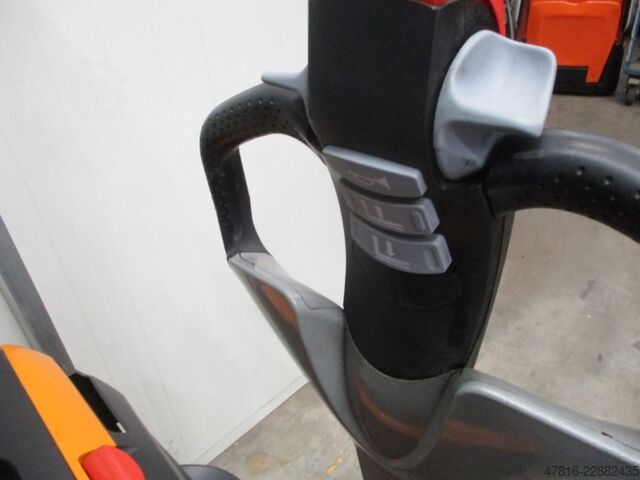 High lifting pallet truck STILL EXV12