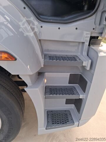 Roll-off tipper truck Ford F-Line 6x2 containerhaak