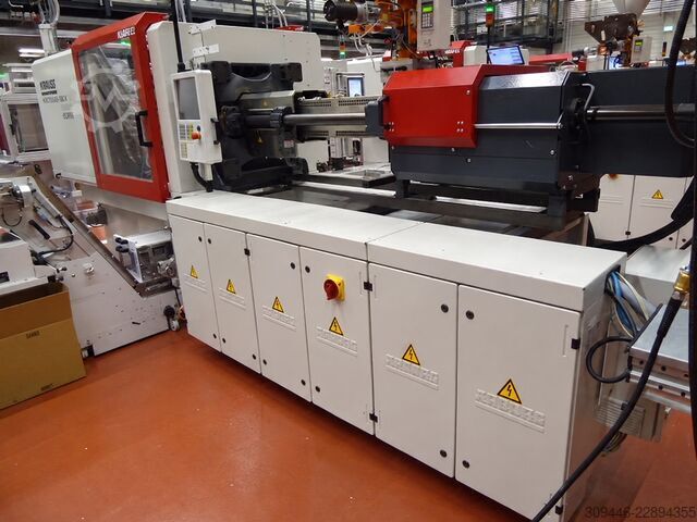 Injection molding machine Arburg Allrounder 520 H 1500-800