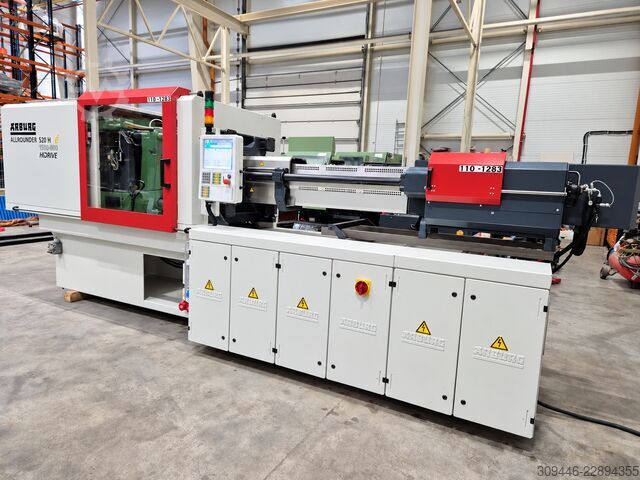 Injection molding machine Arburg Allrounder 520 H 1500-800