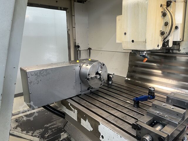 Universal CNC milling machine Mikron UMS 900 mit IKZ + 4. Achse