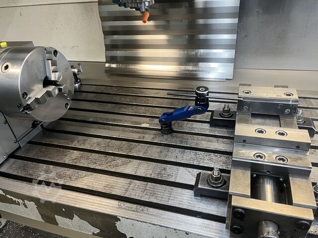 Universal CNC milling machine Mikron UMS 900 mit IKZ + 4. Achse