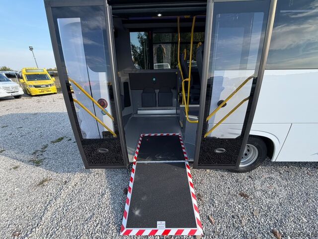 Stadtbus MERCEDES-BENZ Sprinter 26+15 City Retarder Klima Rollstuhl
