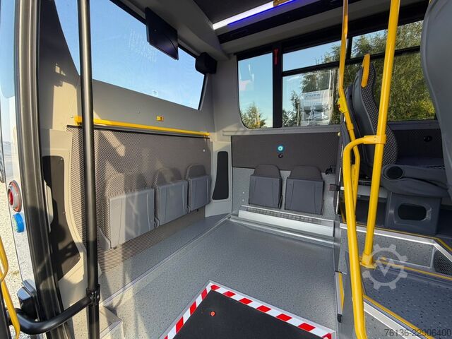 Stadtbus MERCEDES-BENZ Sprinter 26+15 City Retarder Klima Rollstuhl