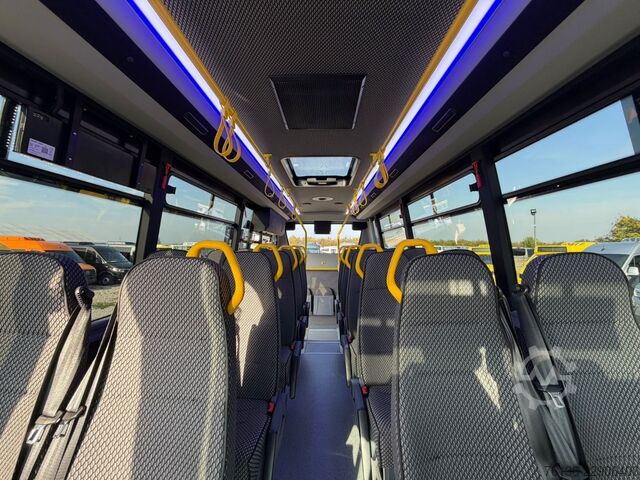 Stadtbus MERCEDES-BENZ Sprinter 26+15 City Retarder Klima Rollstuhl
