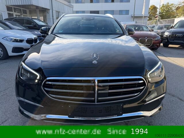 Minibus MERCEDES-BENZ E 300 de T EXCLUSIVE Interieur 360° DISTRONIC
