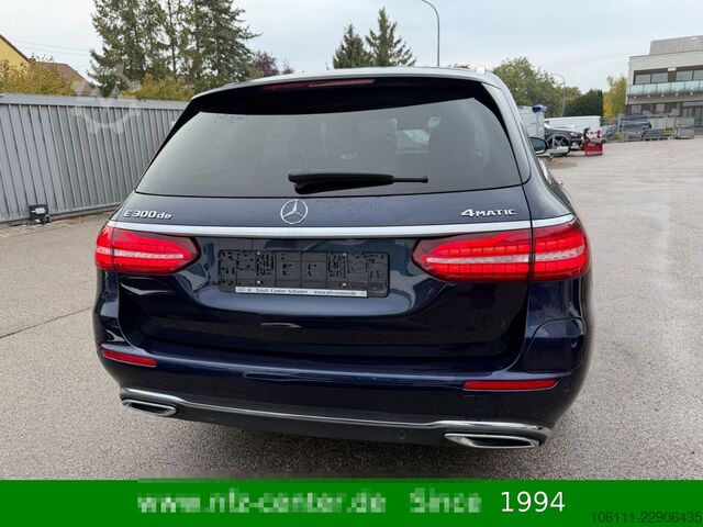 Minibus MERCEDES-BENZ E 300 de 4Matic AVANTGARDE HeadUP KEYLESS-GO