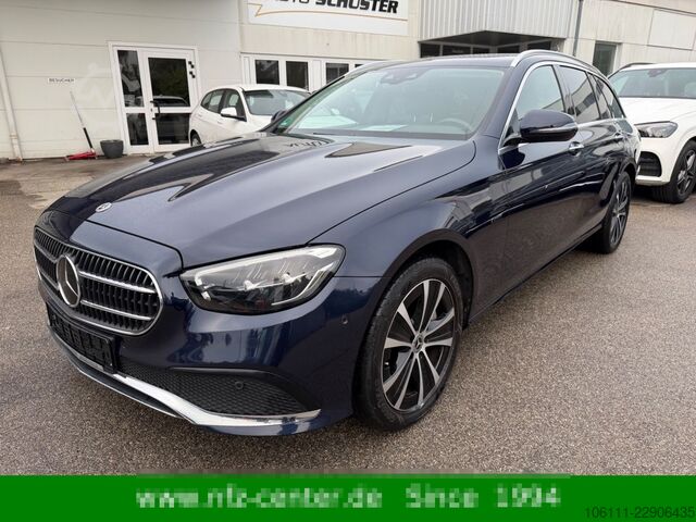 Minibus MERCEDES-BENZ E 300 de 4Matic AVANTGARDE HeadUP KEYLESS-GO
