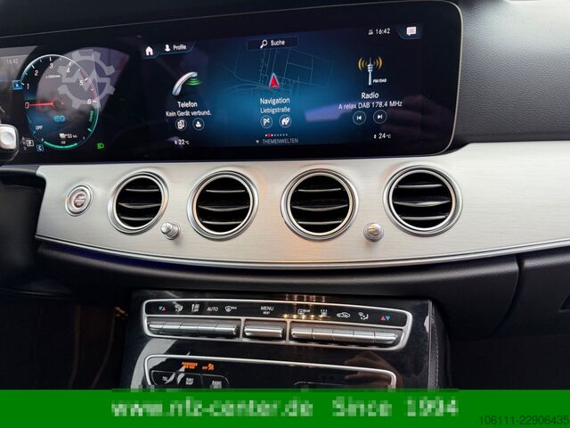Kleinbus MERCEDES-BENZ E 300 de 4Matic AVANTGARDE HeadUP KEYLESS-GO