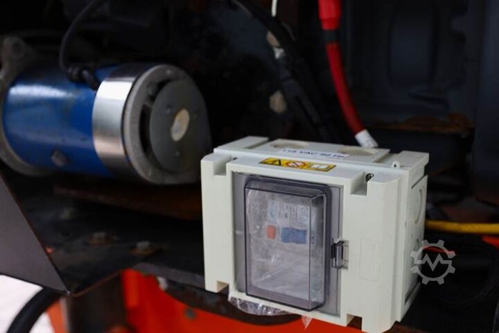 Teleskopbühne JLG 460SJ Diesel, 4x4 Drive, 16m Working Height, 13m R