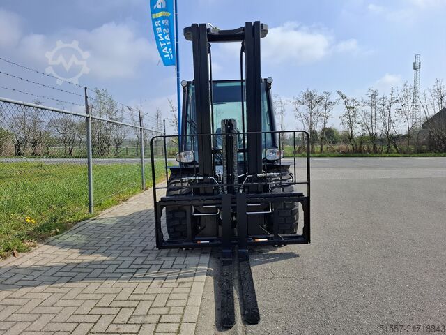 Off-road forklift Manitou MSI 30 | 2024