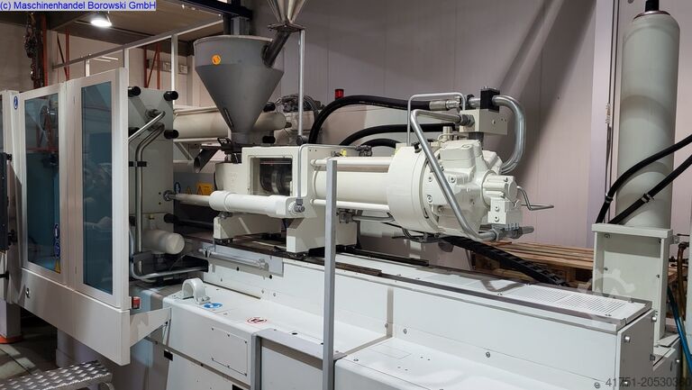 Injection moulding machine KraussMaffei KM 250-1400 CX