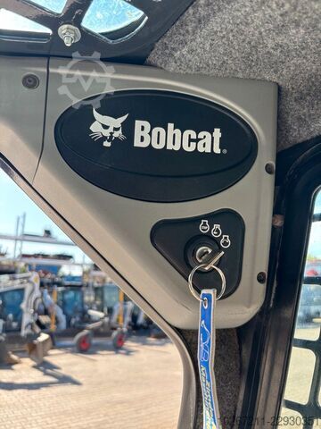 Wheel loader BOBCAT S100   Kompaktlader  -  Joystick !