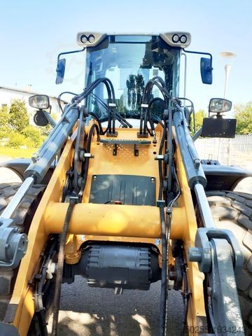 Wheel loader LIEBHERR L 546 kein 524 538 542 550 schöne Maschine