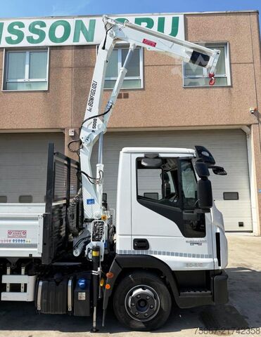Truck with tipper body Iveco EUROCARGO 90E210