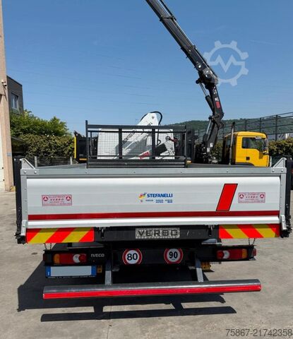 Truck with tipper body Iveco EUROCARGO 90E210