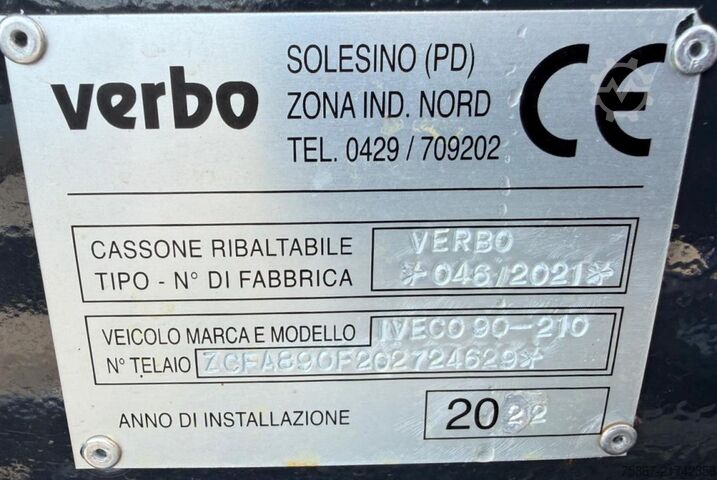 Truck with tipper body Iveco EUROCARGO 90E210