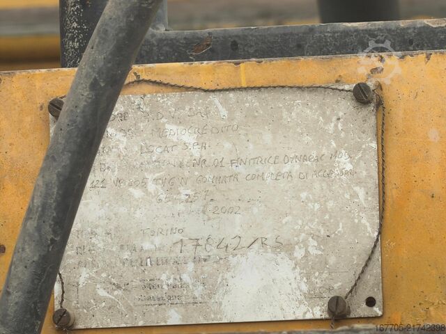 Wheeled asphalt paver Dynapac F121-6W