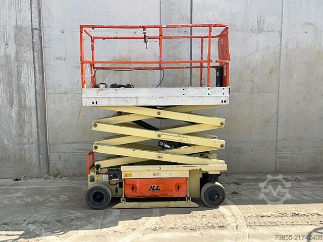 Scissor Lift JLG 2030 Es (8m)