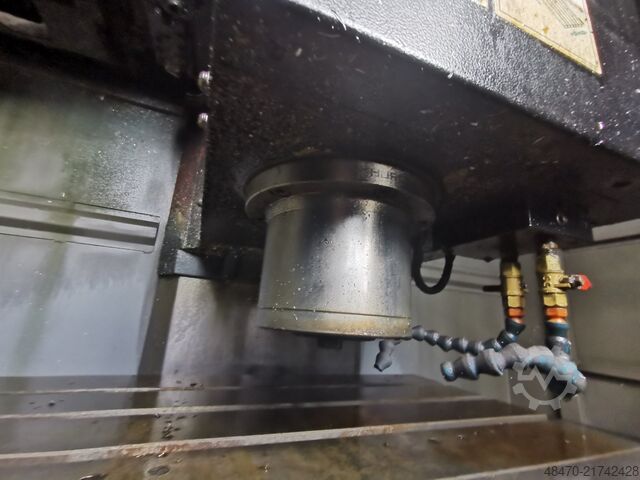 Vertical machining center HURCO VM 10 i