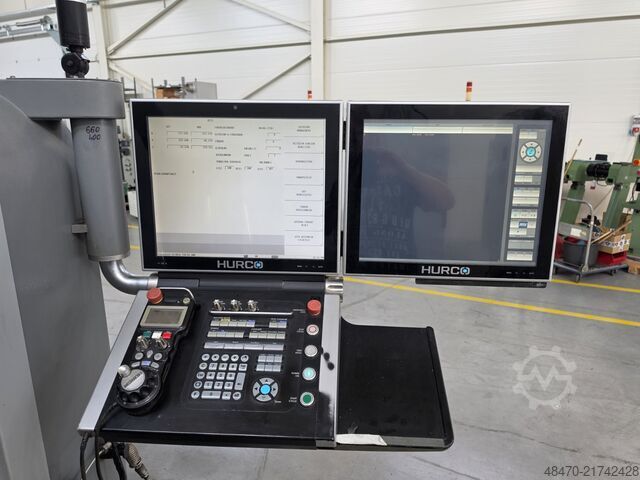 Vertical machining center HURCO VM 10 i