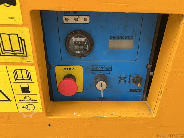 Scissor Lift Iteco IT 10090 (12m)