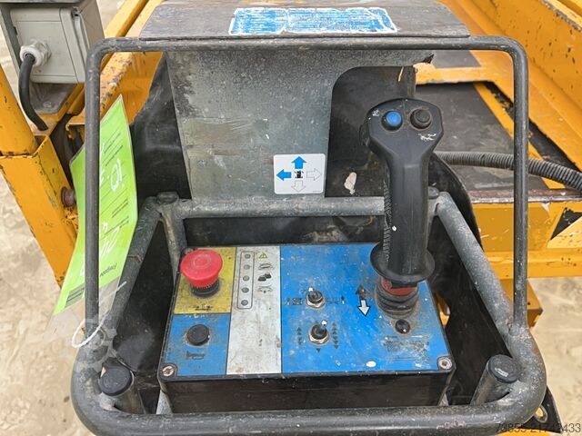 Scissor Lift Iteco IT 10090 (12m)