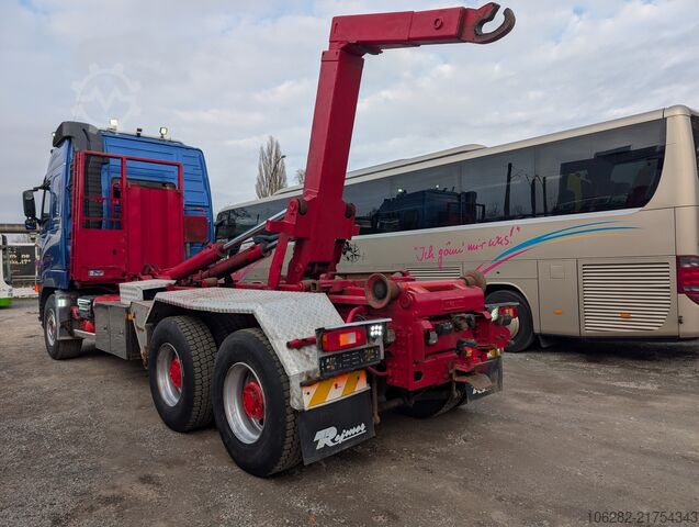 Abrollkipper Volvo FH16 6X4 610HP HYVA Blatt/Luft Manuell