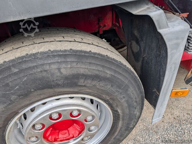 Abrollkipper Volvo FH16 6X4 610HP HYVA Blatt/Luft Manuell